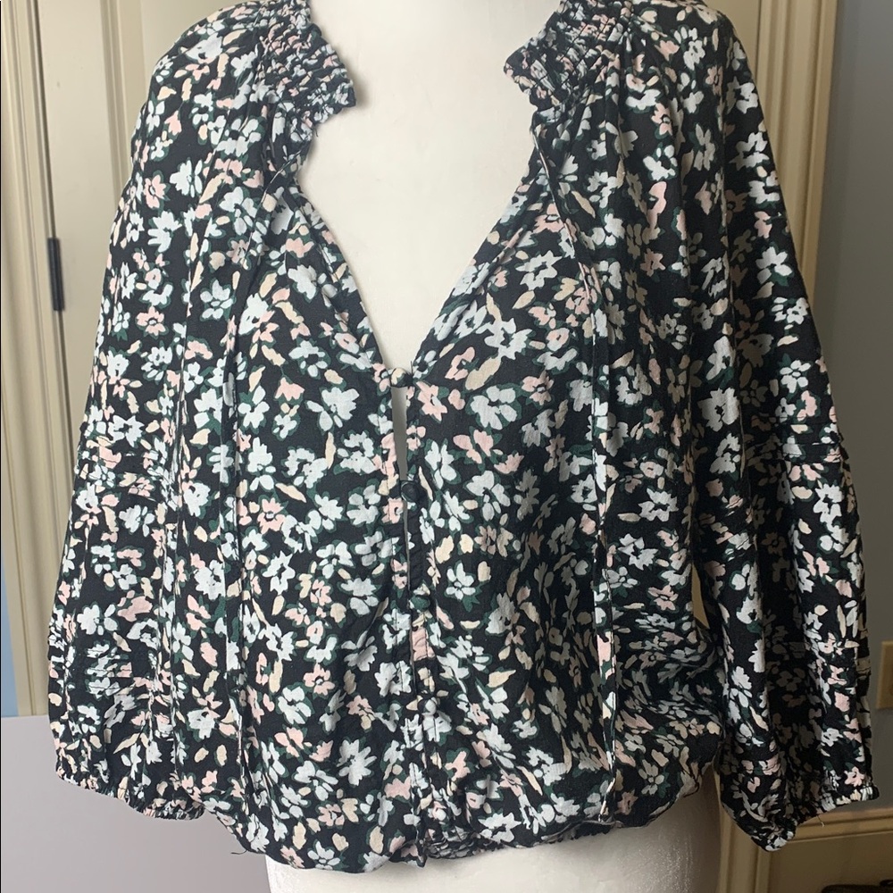 Sanctuary Women's Floral Blouse Top Med‎ EUC Black Pink Green 3/4 Sleeve Peasant